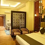 Hotel Prime Safari